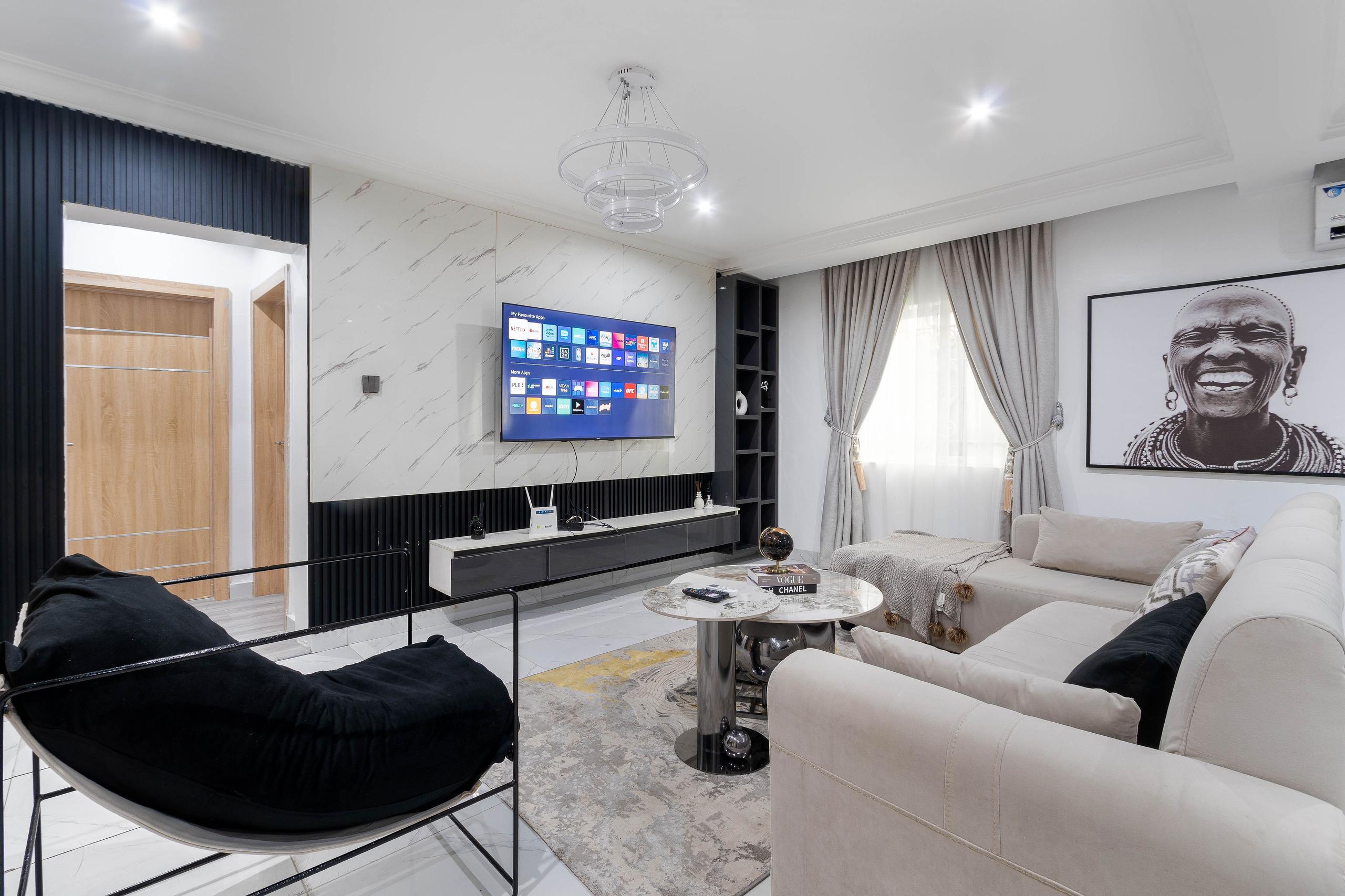 Contemporary Urban Monochrome